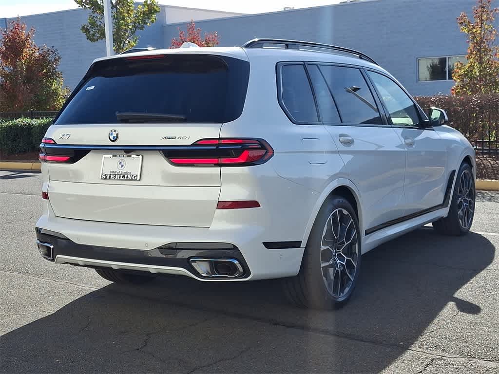 2025 BMW X7 xDrive40i 3