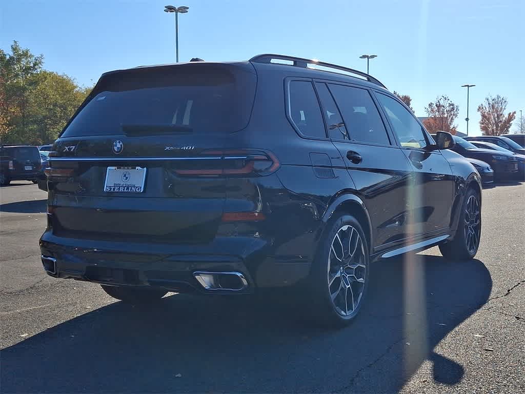 2025 BMW X7 xDrive40i 3