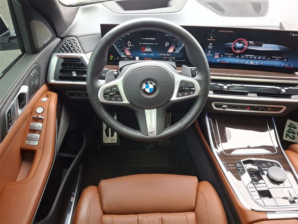 2024 BMW X7 xDrive40i 21