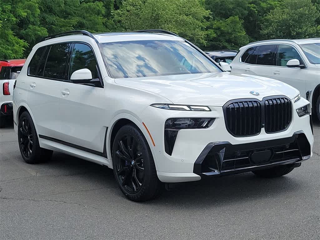 2025 BMW X7 xDrive40i 2