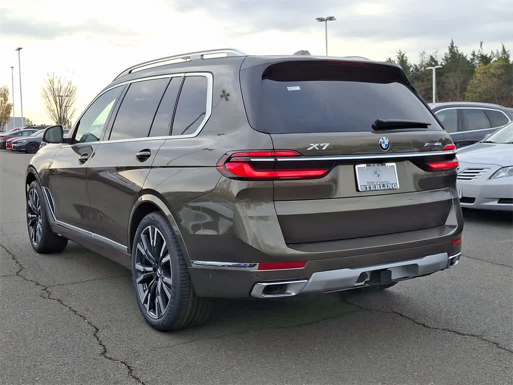 2025 BMW X7 xDrive40i 4