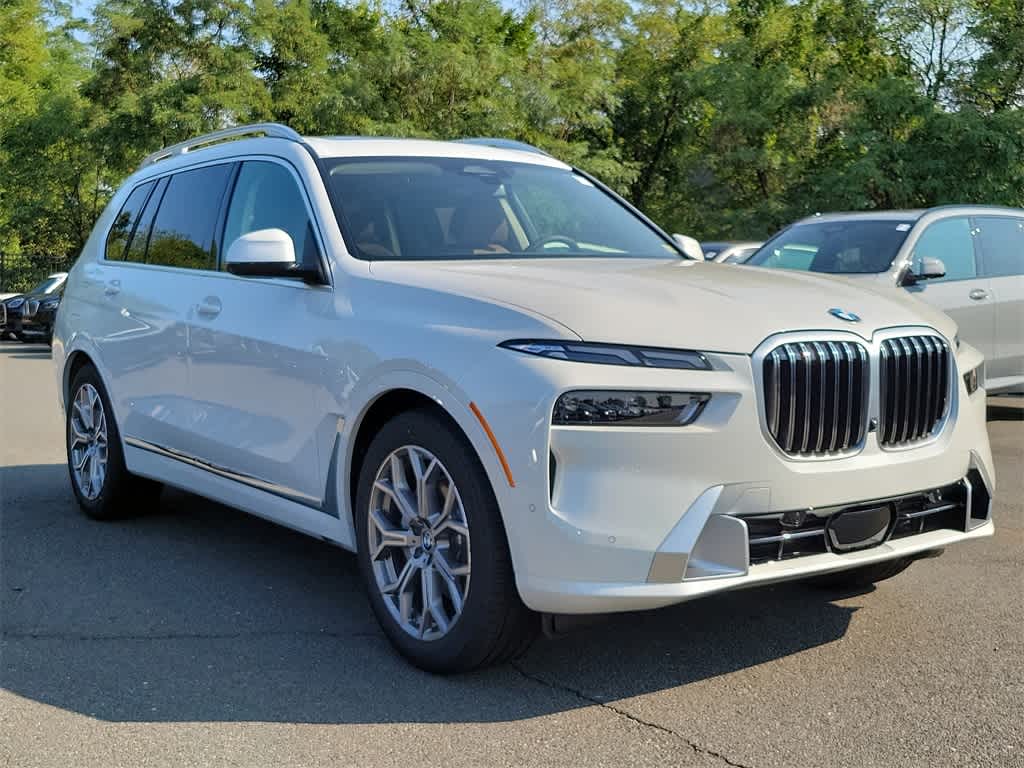 2025 BMW X7 xDrive40i 2