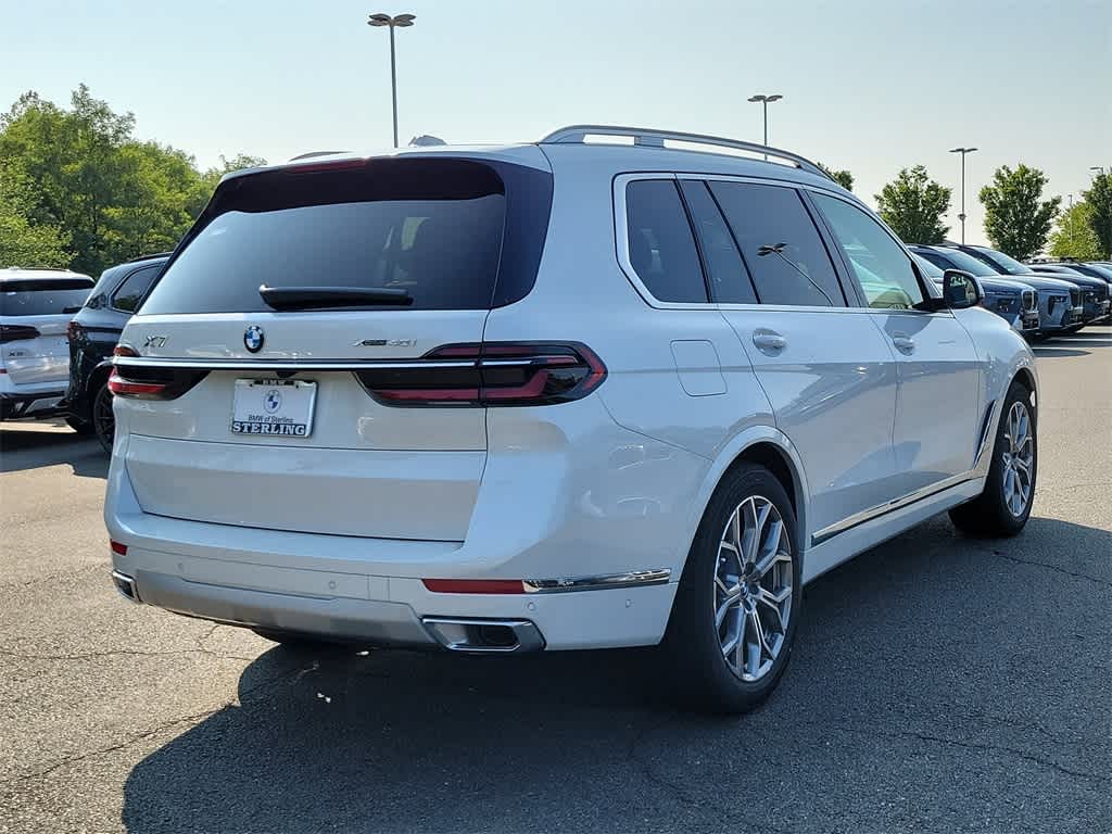 2025 BMW X7 xDrive40i 3