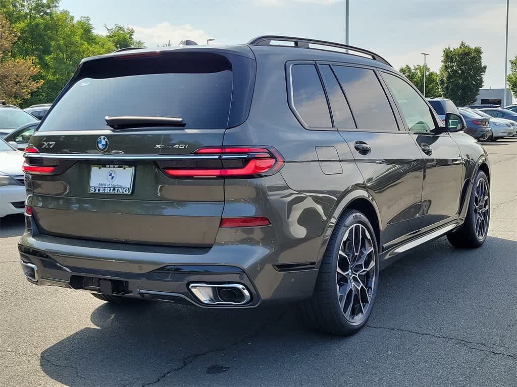 2025 BMW X7 xDrive40i 3