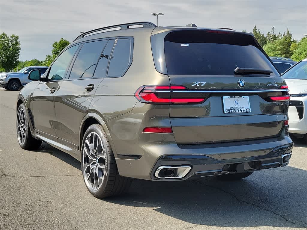 2025 BMW X7 xDrive40i 4