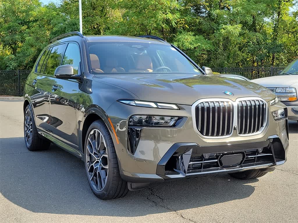 2025 BMW X7 xDrive40i 2