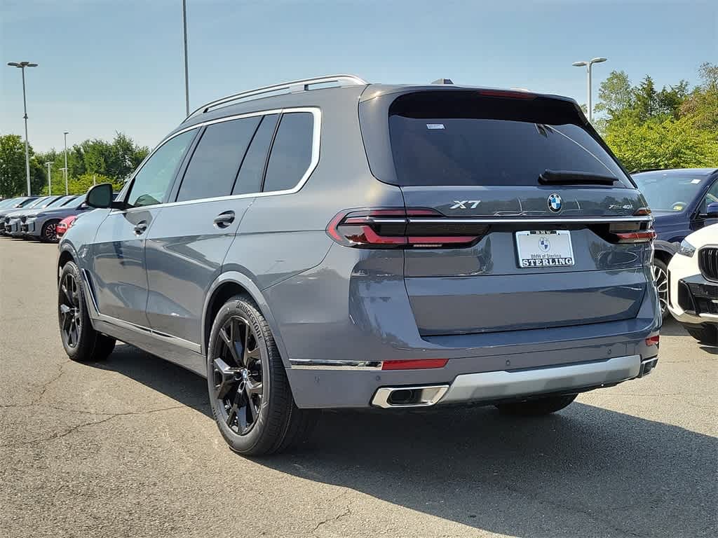 2025 BMW X7 xDrive40i 4