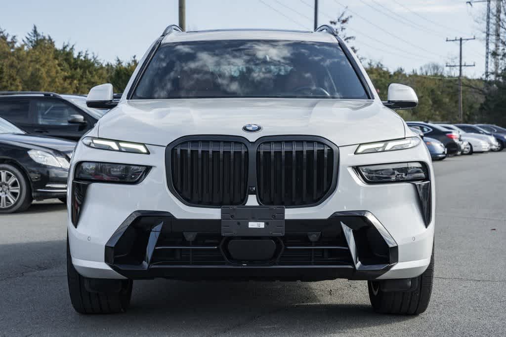 2023 BMW X7 xDrive40i 2