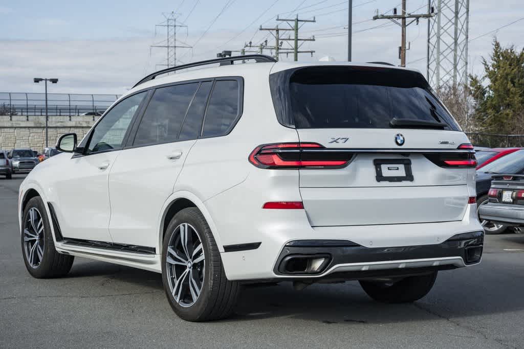 2023 BMW X7 xDrive40i 4