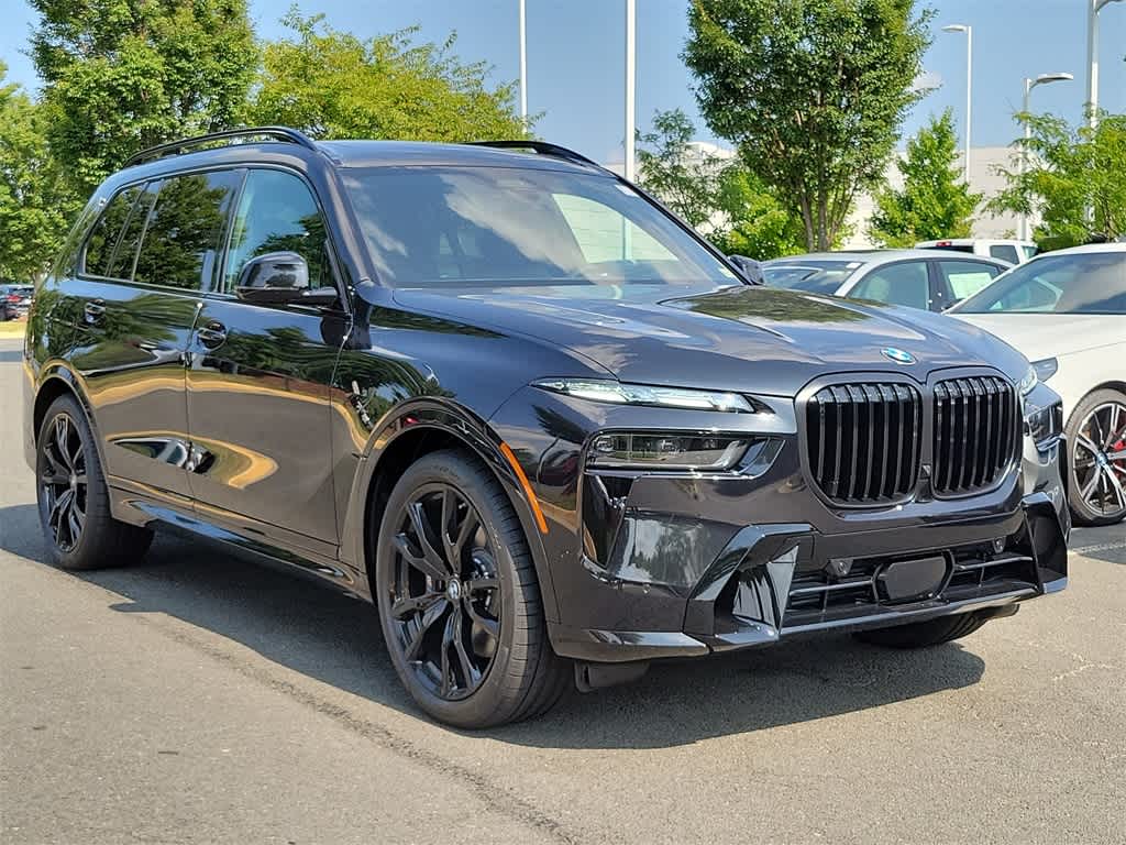 2025 BMW X7 xDrive40i 2