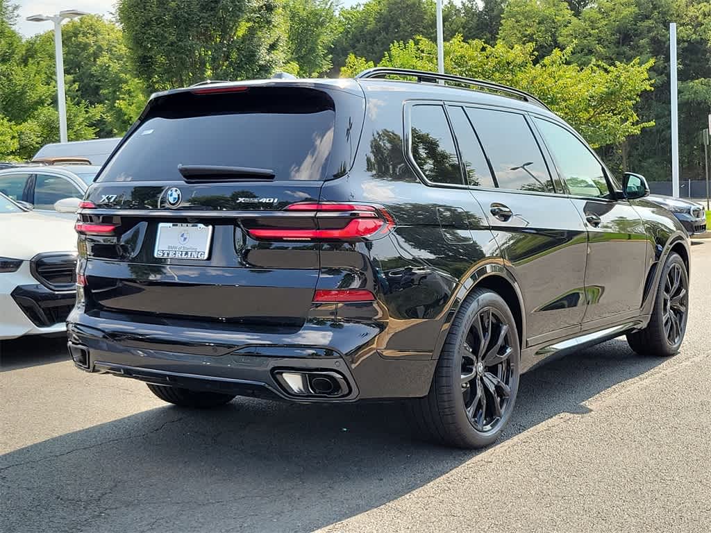 2025 BMW X7 xDrive40i 3