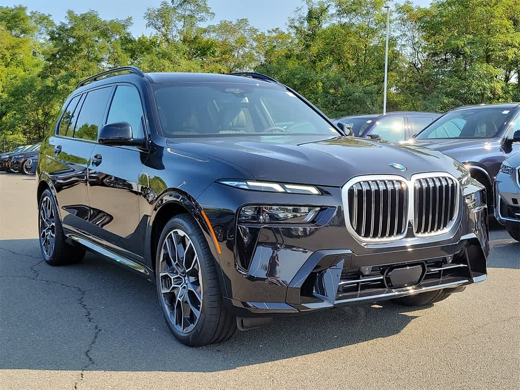 2025 BMW X7 xDrive40i 2