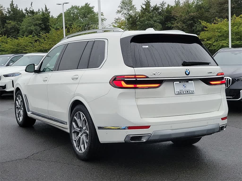 2025 BMW X7 xDrive40i 4