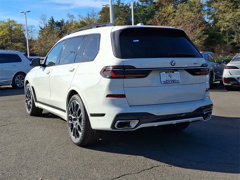 2025 BMW X7 xDrive40i 4