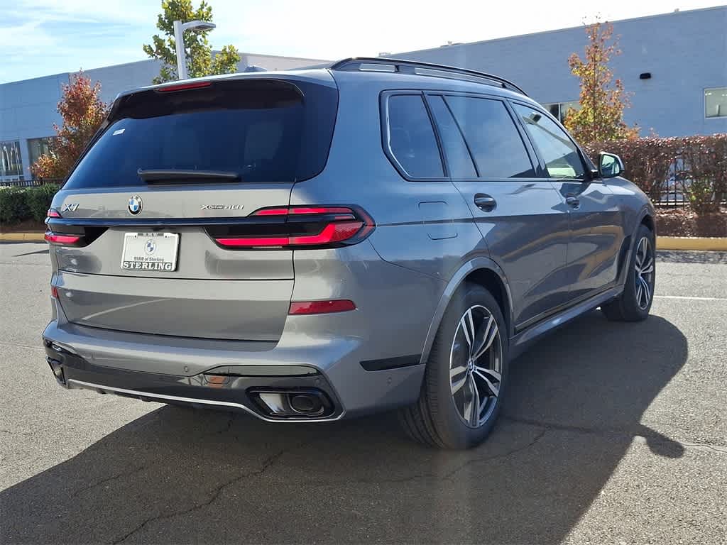 2025 BMW X7 xDrive40i 3