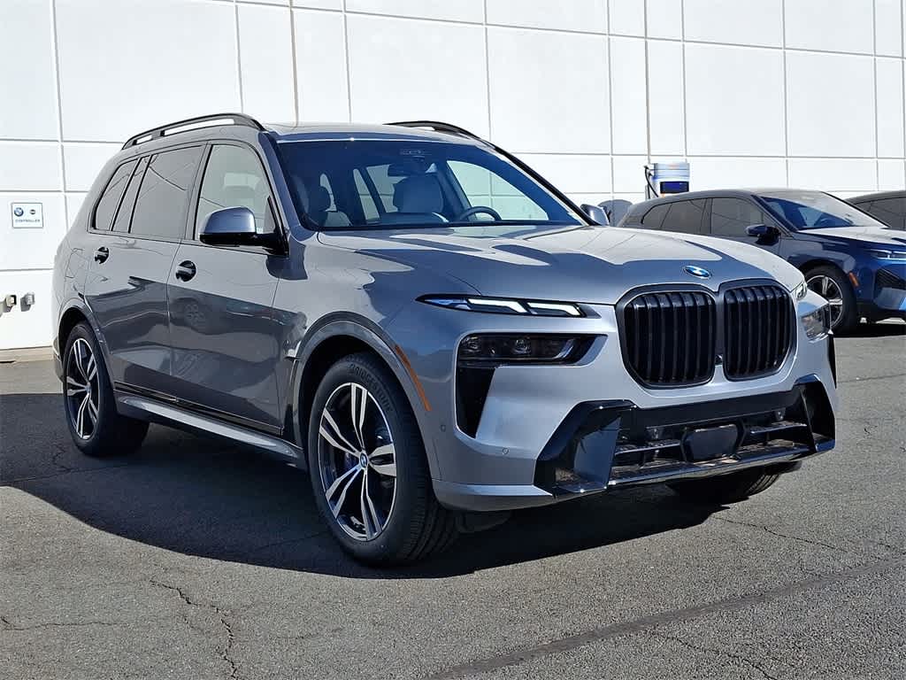 2025 BMW X7 xDrive40i 2