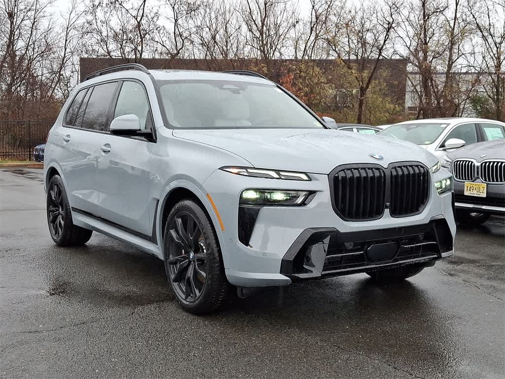 2025 BMW X7 xDrive40i 2