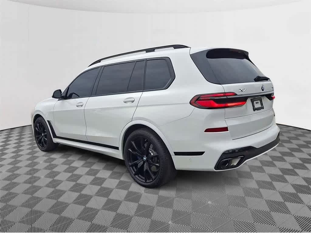 2025 BMW X7 xDrive40i 6