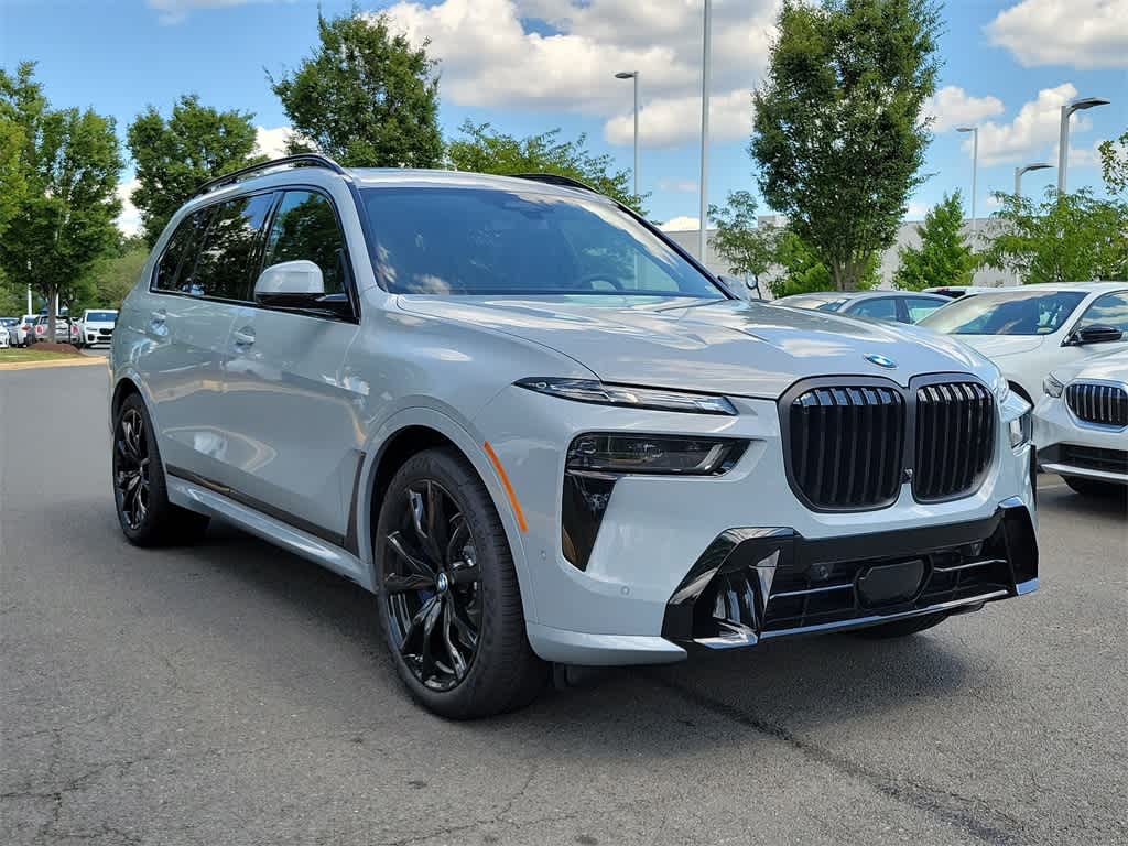 2025 BMW X7 xDrive40i 2