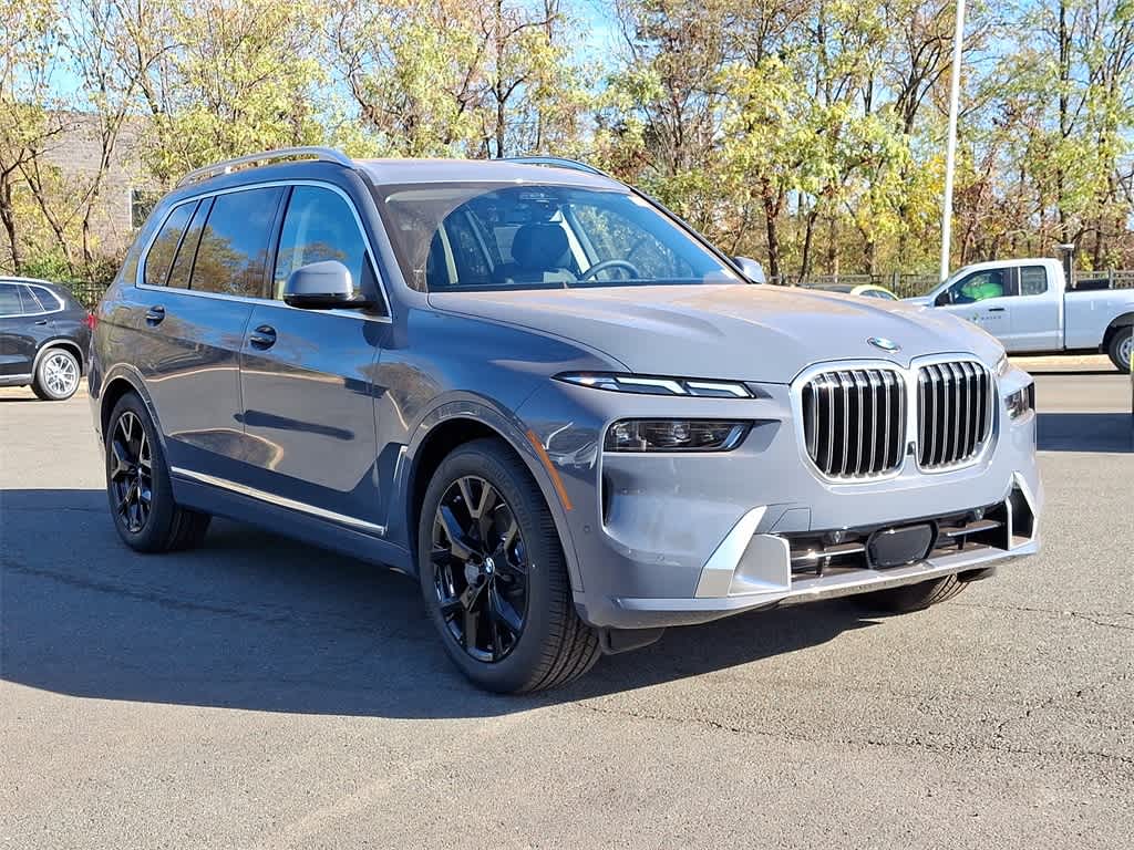 2025 BMW X7 xDrive40i 2