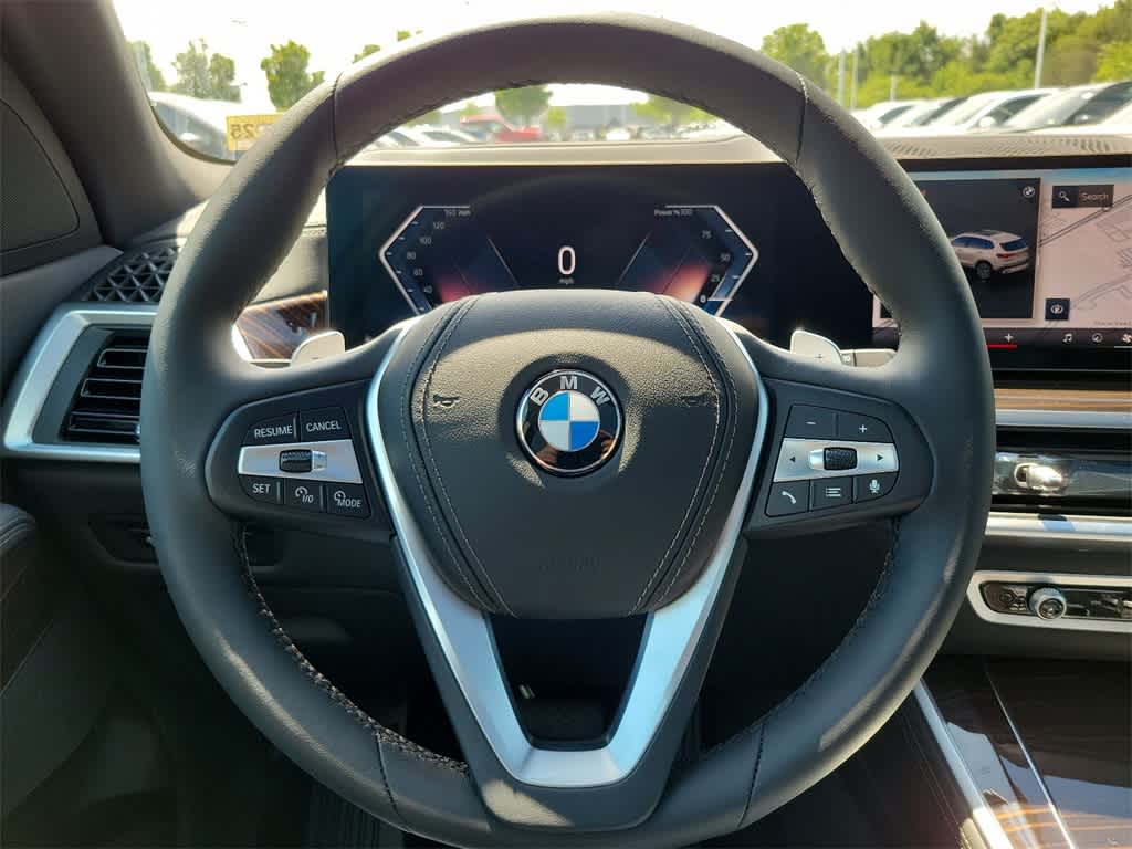 2025 BMW X5 xDrive40i 8