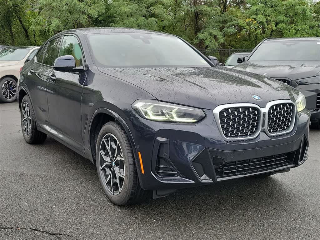 2025 BMW X4 xDrive30i 2