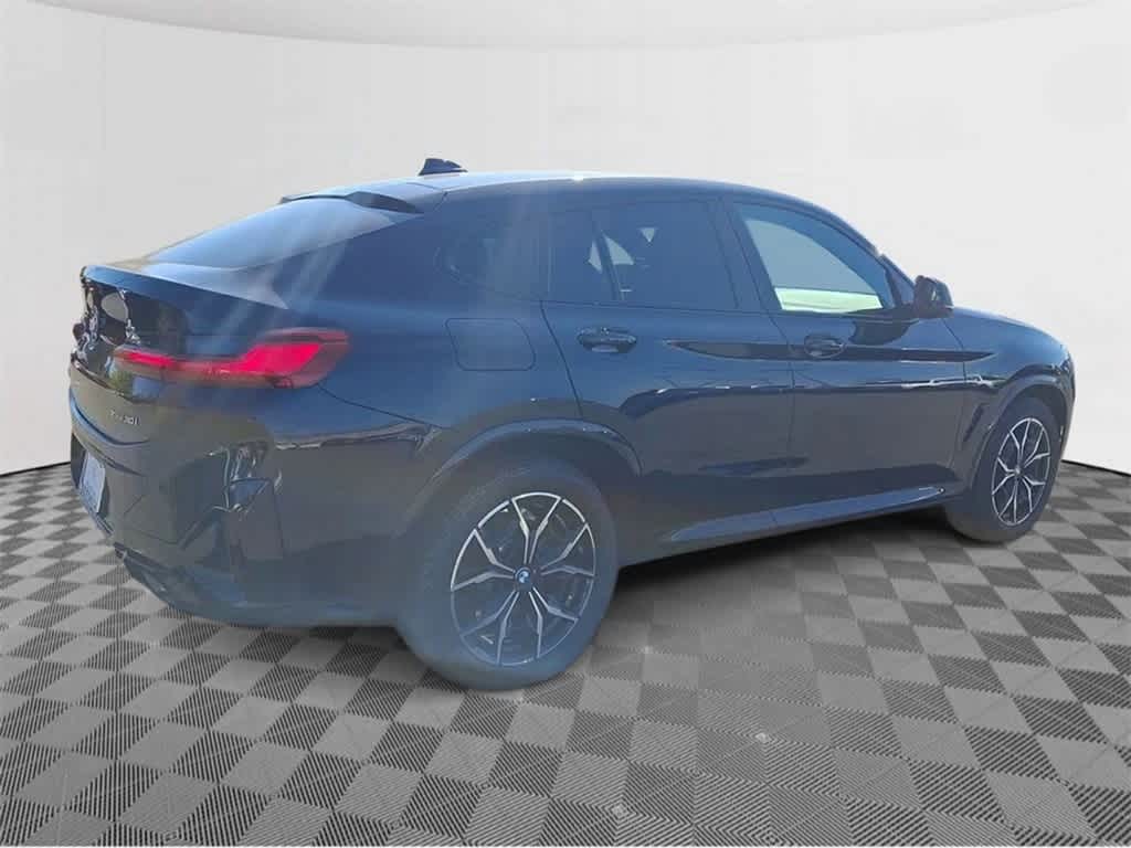 2023 BMW X4 xDrive30i 8