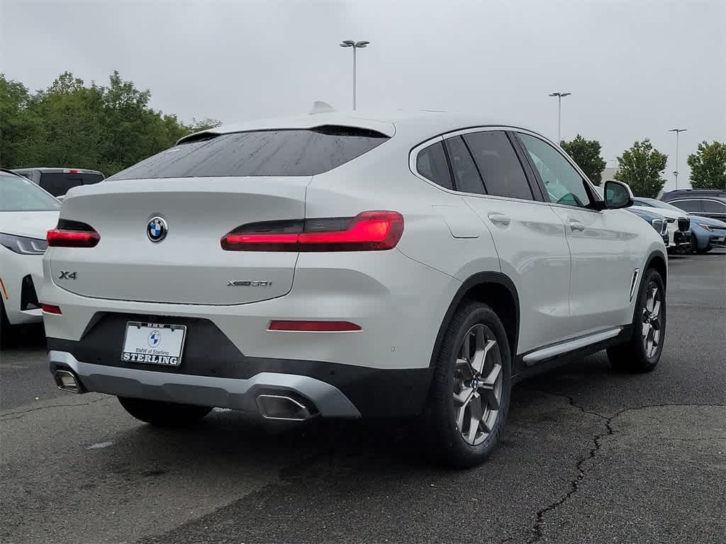 2025 BMW X4 xDrive30i 3