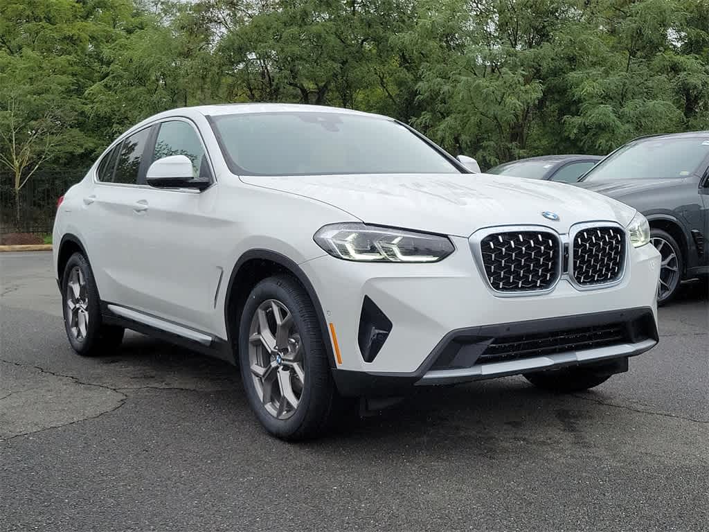 2025 BMW X4 xDrive30i 2