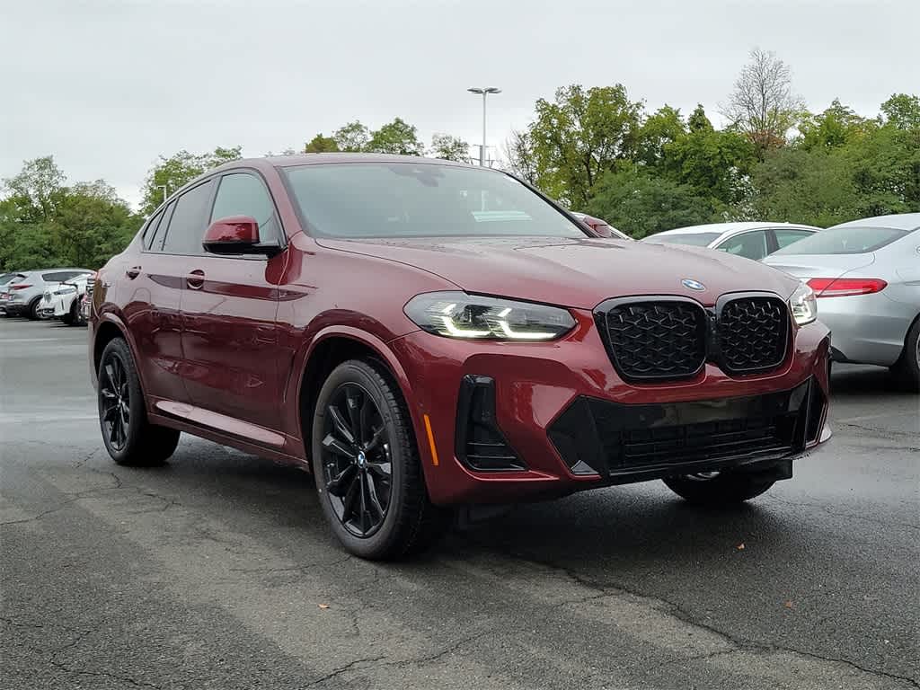 2025 BMW X4 xDrive30i 2