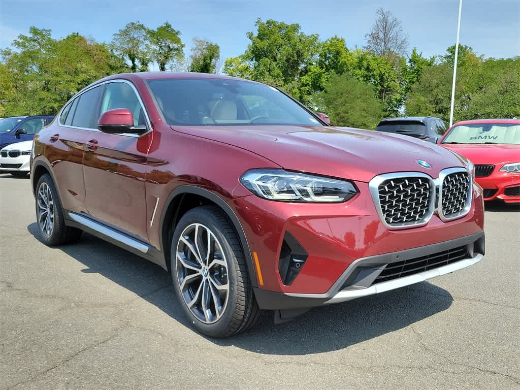 2025 BMW X4 xDrive30i 2