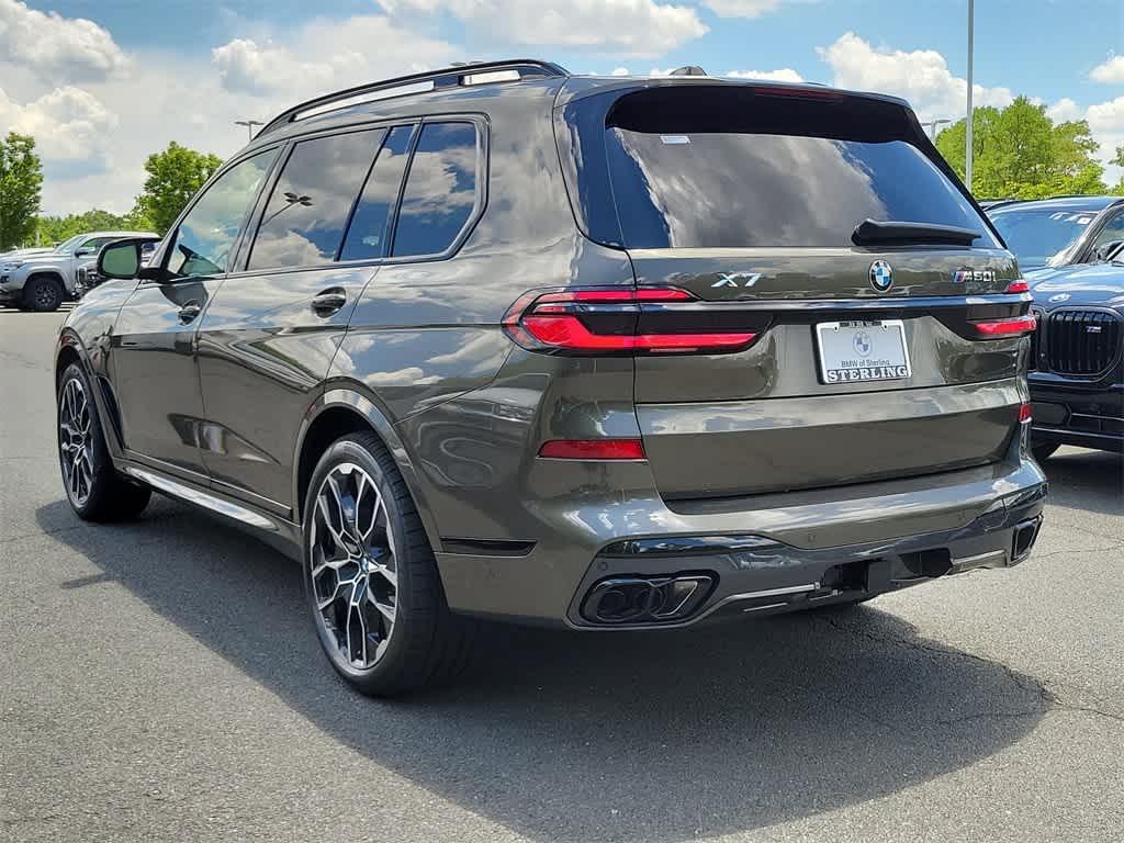 2025 BMW X7 M60i 4