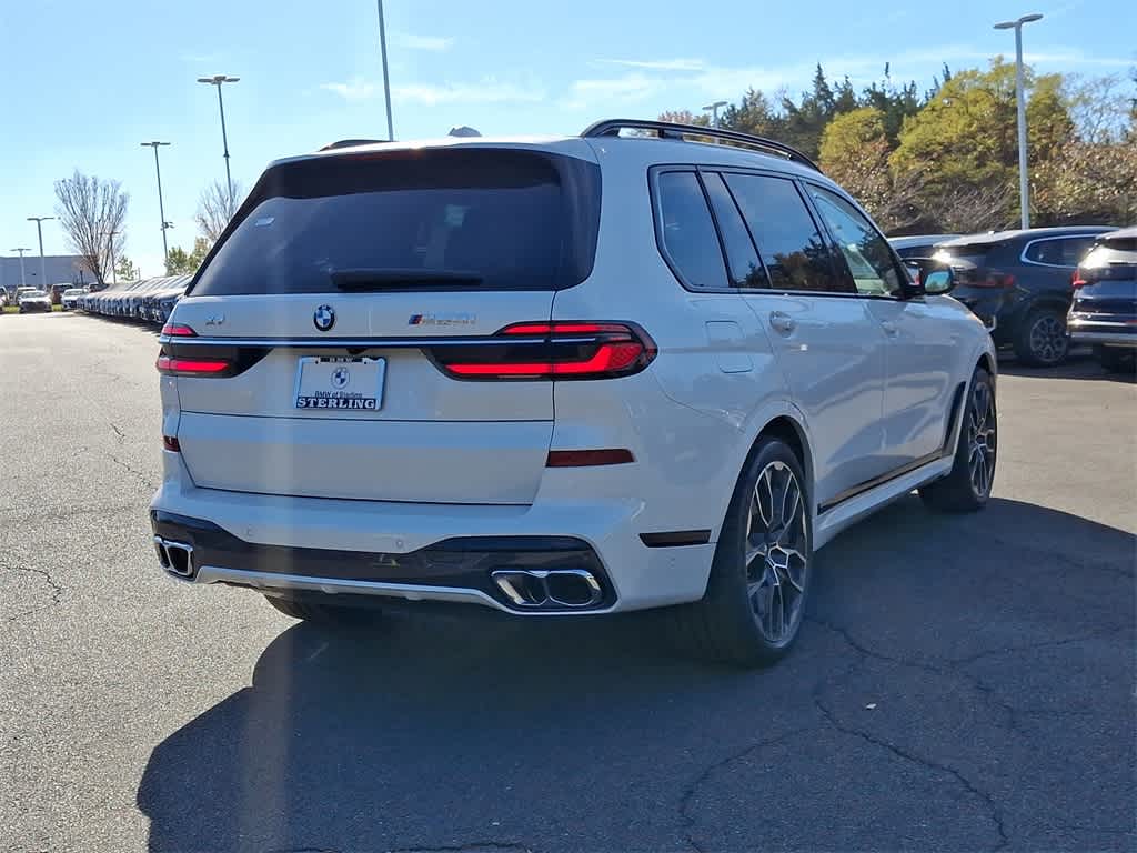 2025 BMW X7 M60i 3