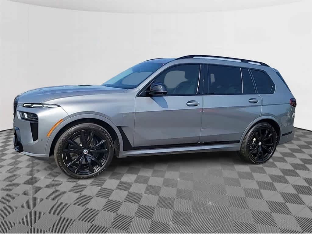 2023 BMW X7 M60i 4