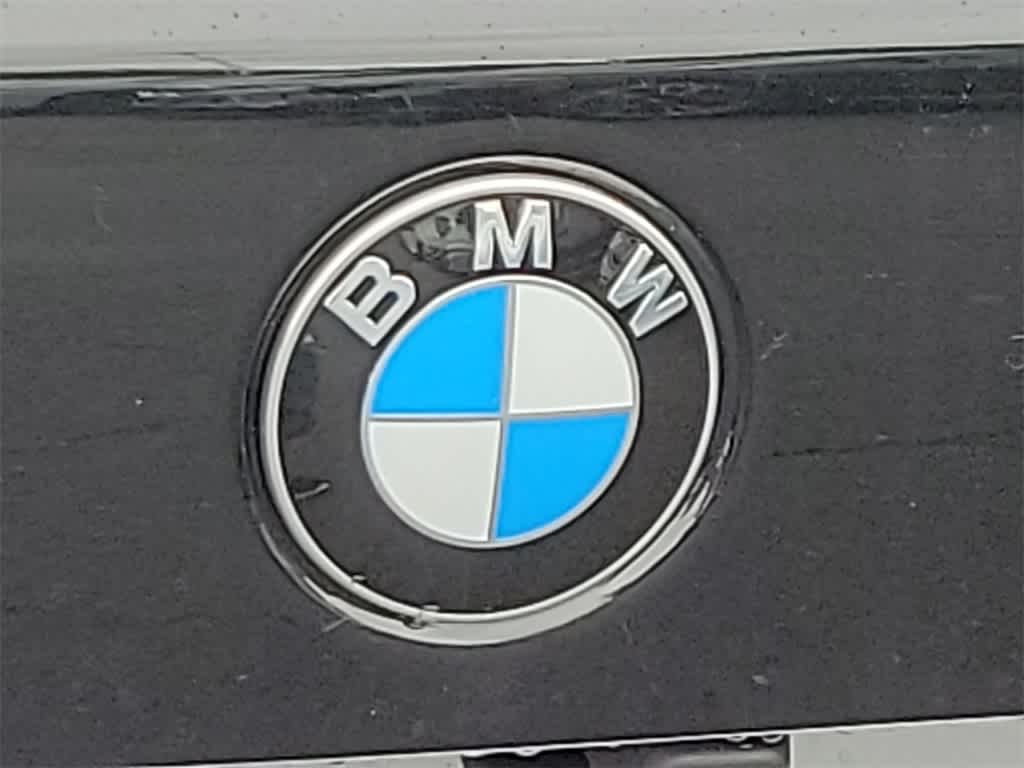 2025 BMW X5 M60i 11