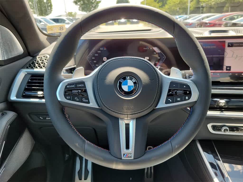 2025 BMW X5 M60i 9