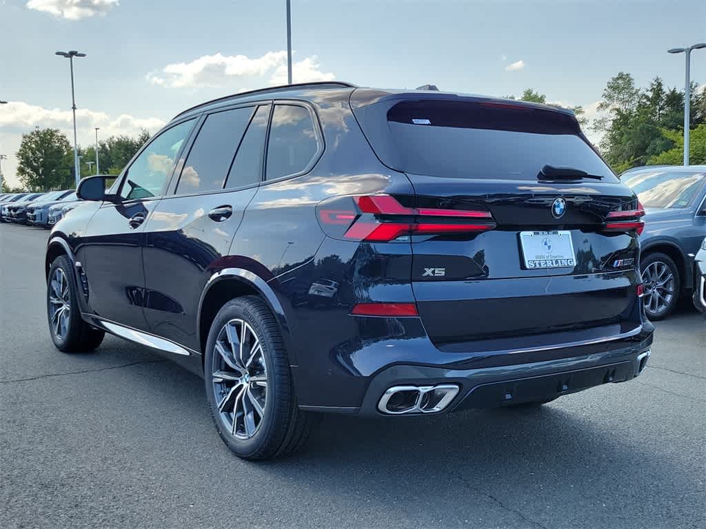 2025 BMW X5 M60i 4