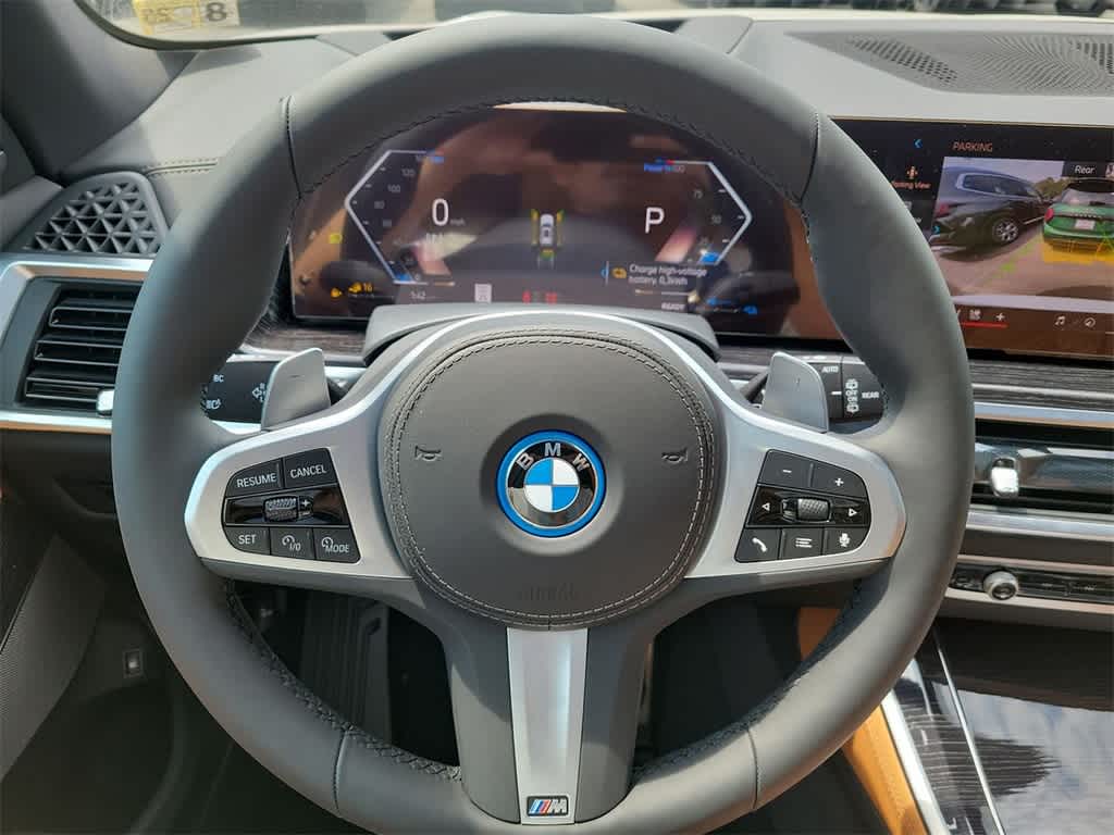 2025 BMW X5 xDrive50e 9