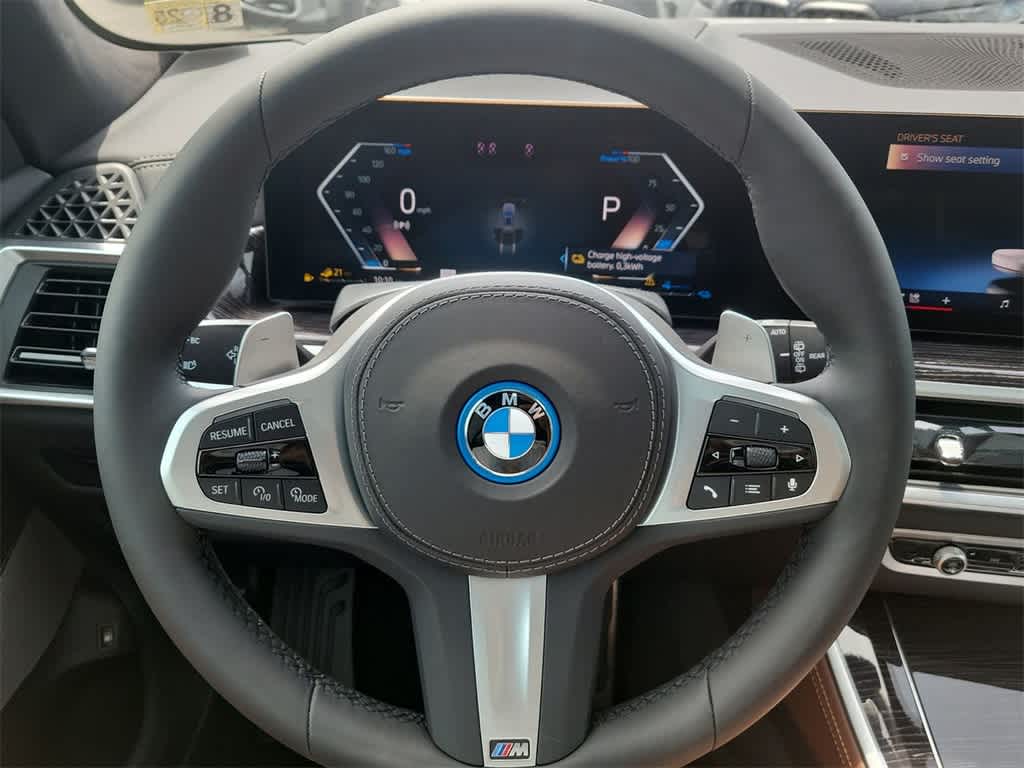 2025 BMW X5 xDrive50e 9