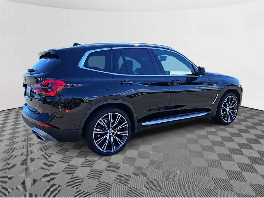 2022 BMW X3 xDrive30i 8