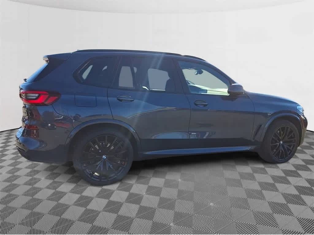 2022 BMW X5 xDrive40i 8