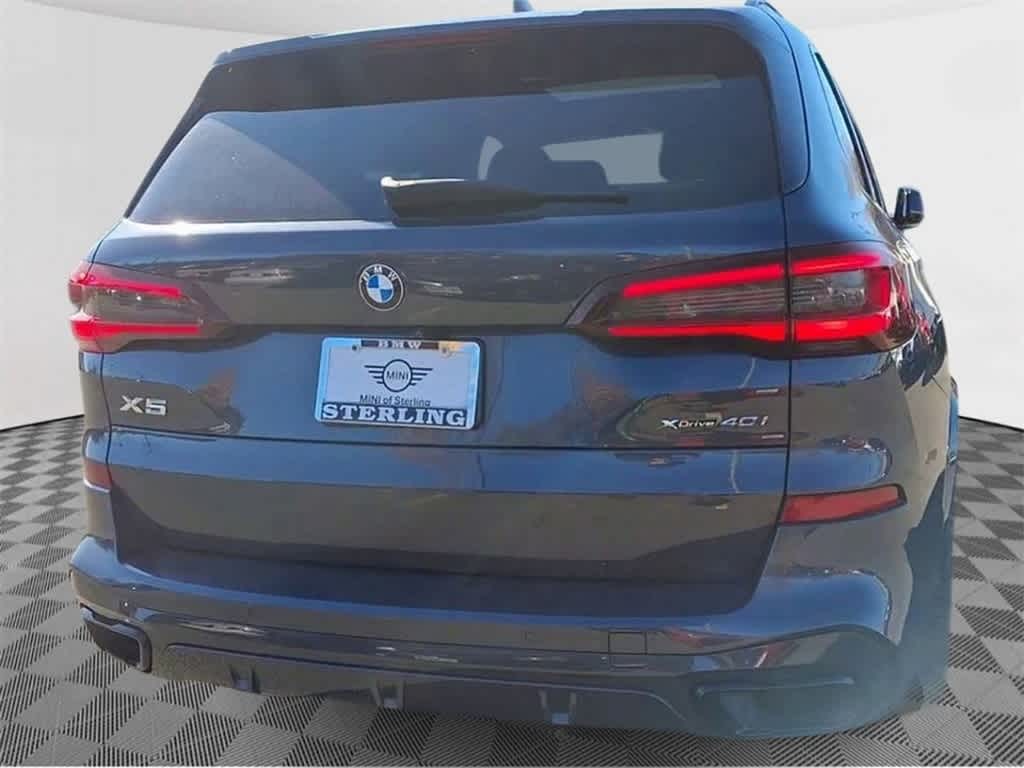 2022 BMW X5 xDrive40i 7