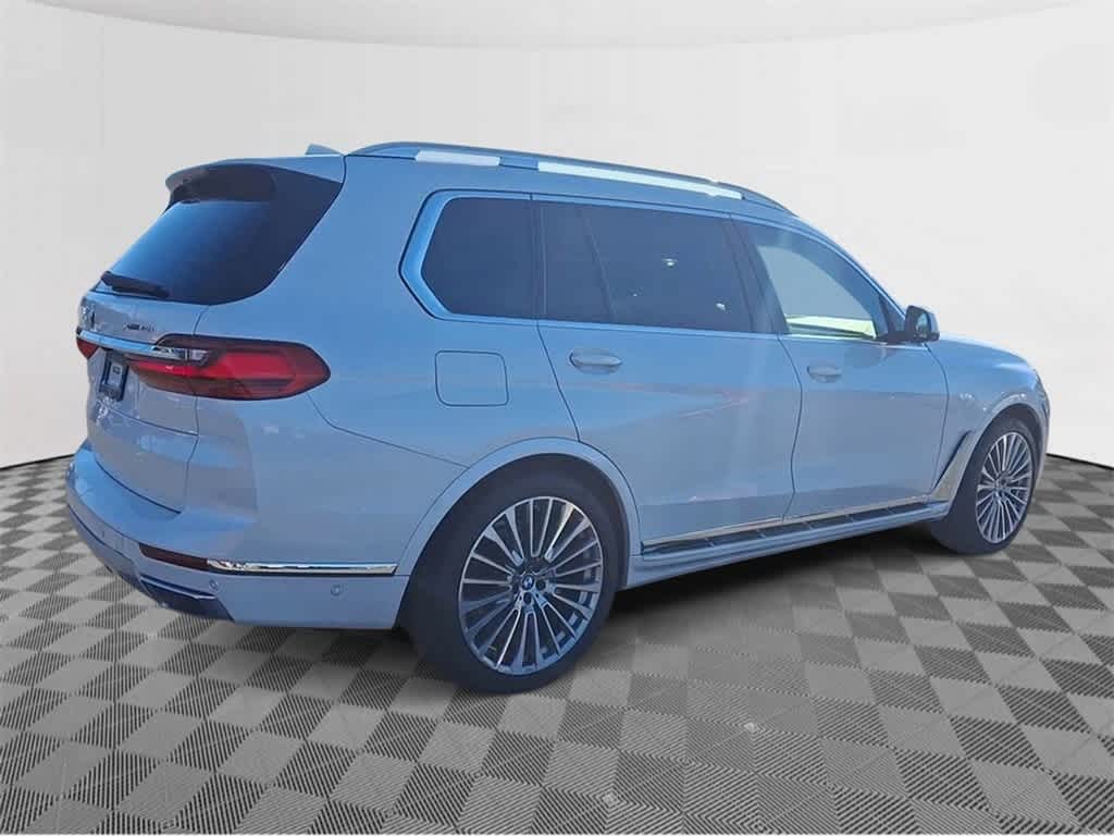 2021 BMW X7 xDrive40i 8