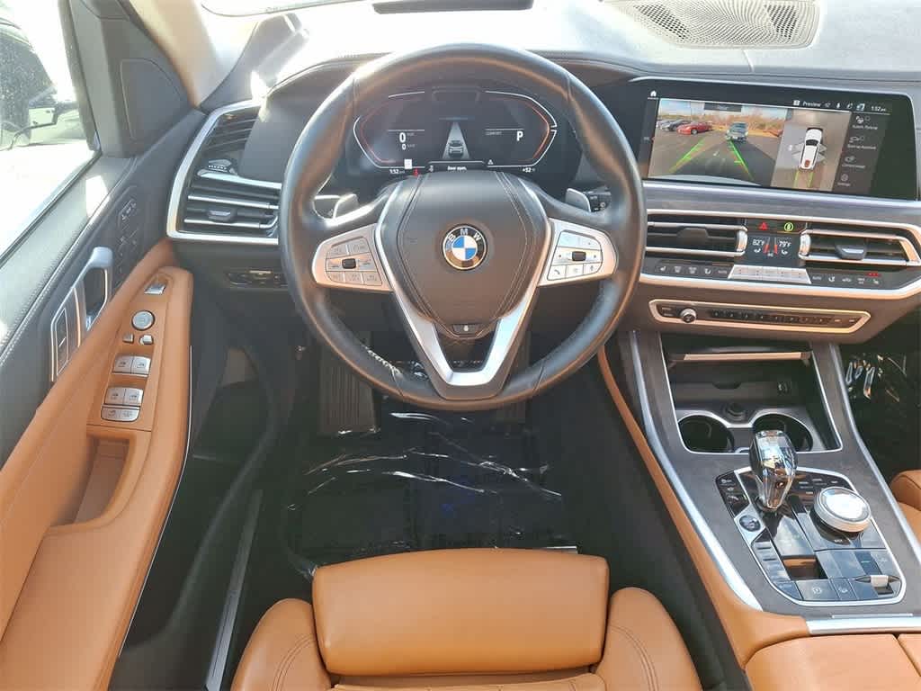 2022 BMW X7 xDrive40i 21