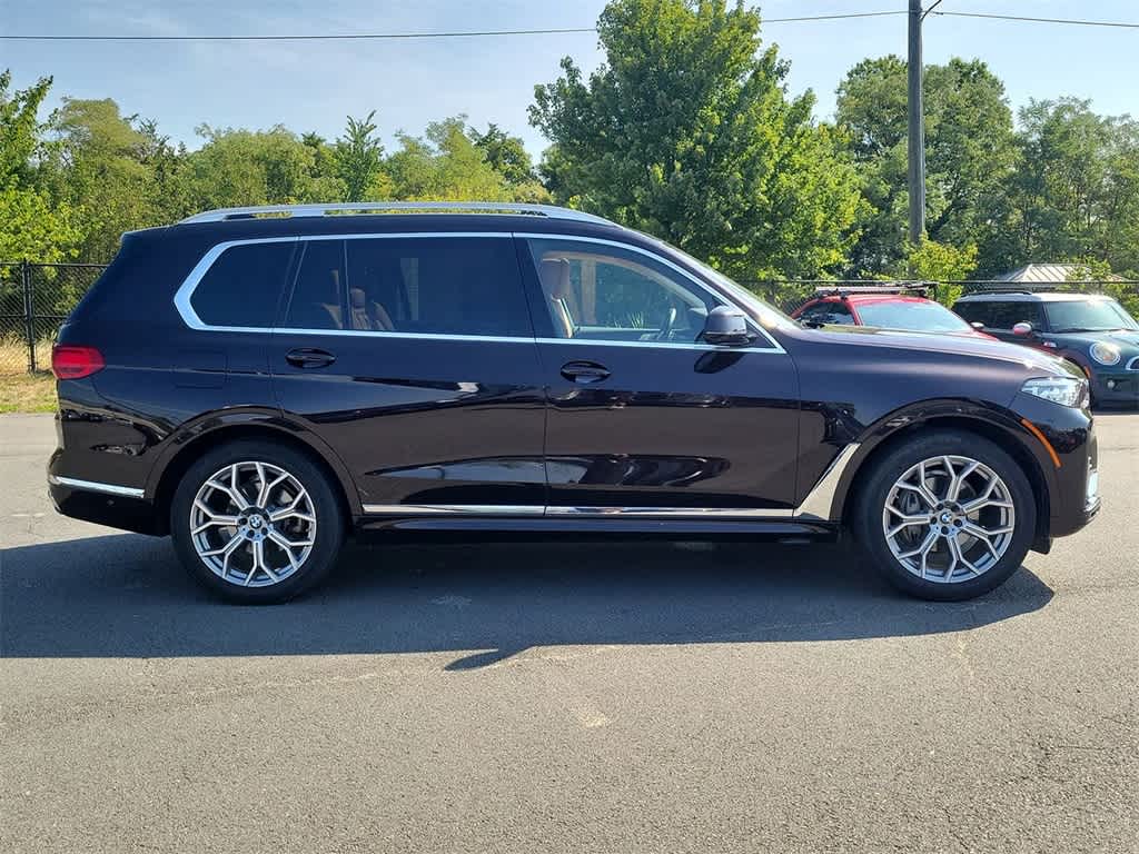 2022 BMW X7 xDrive40i 24