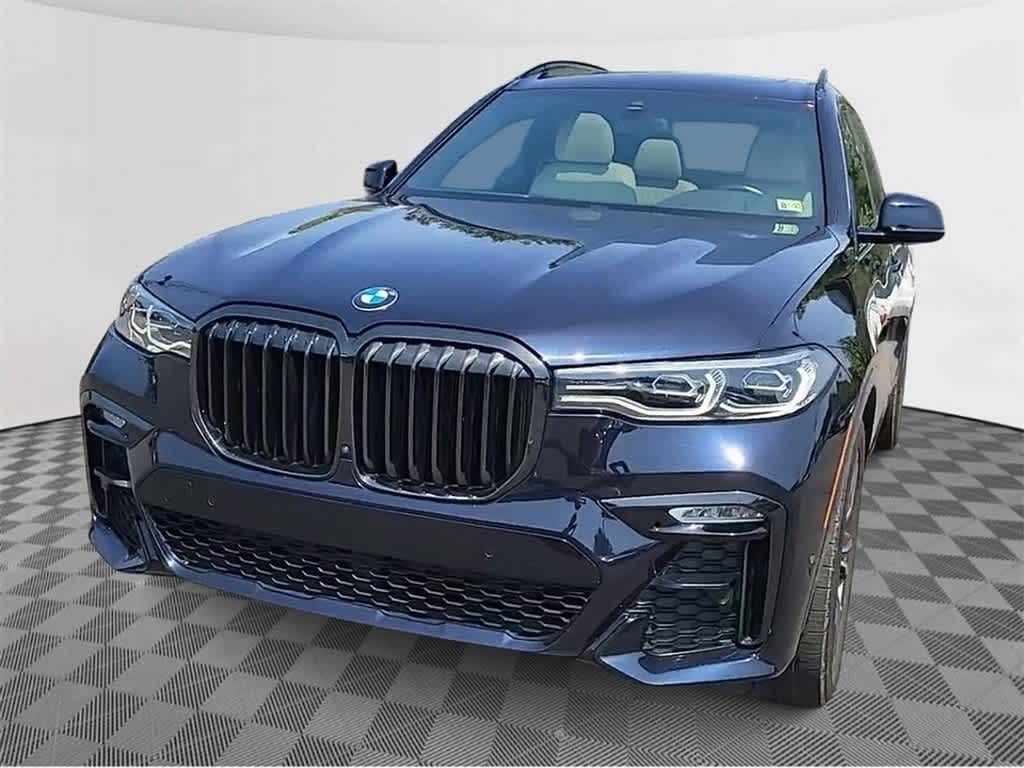 2021 BMW X7 xDrive40i 3