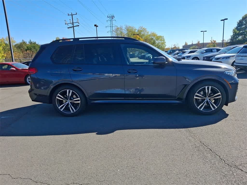 2022 BMW X7 xDrive40i 24