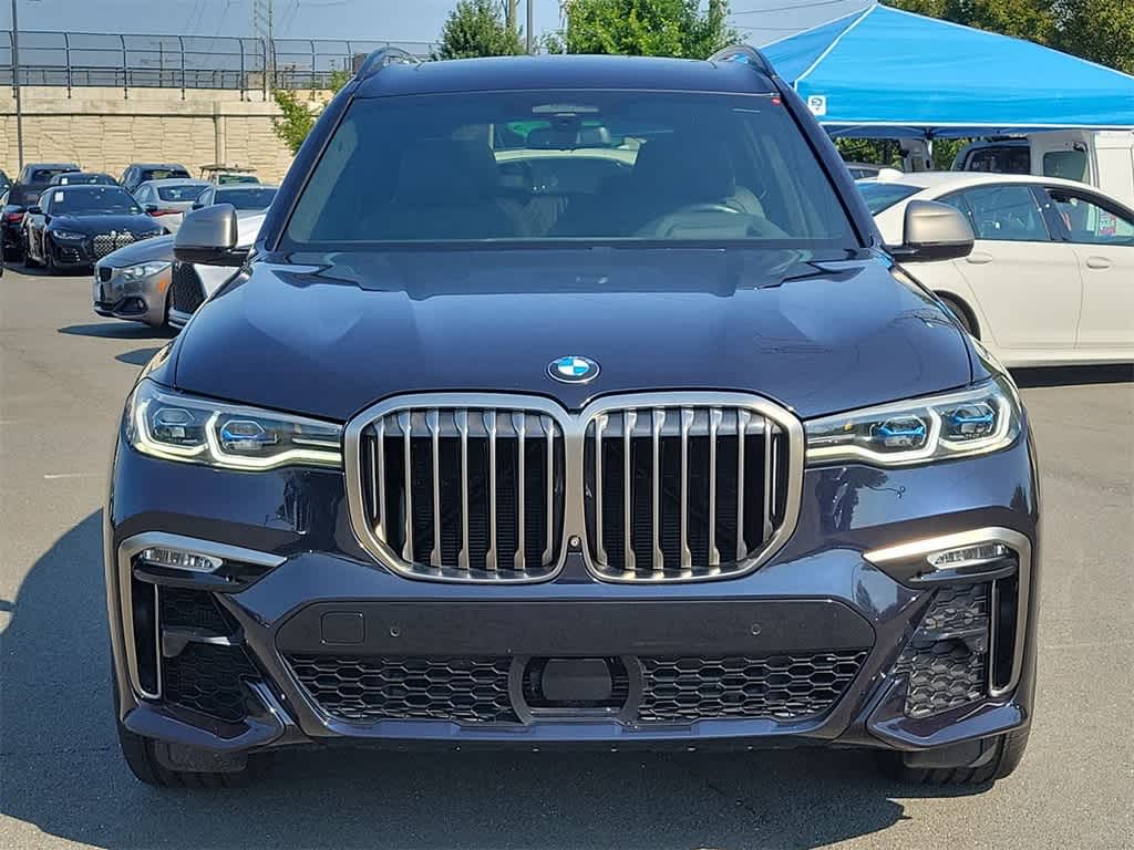 2021 BMW X7 M50i 27