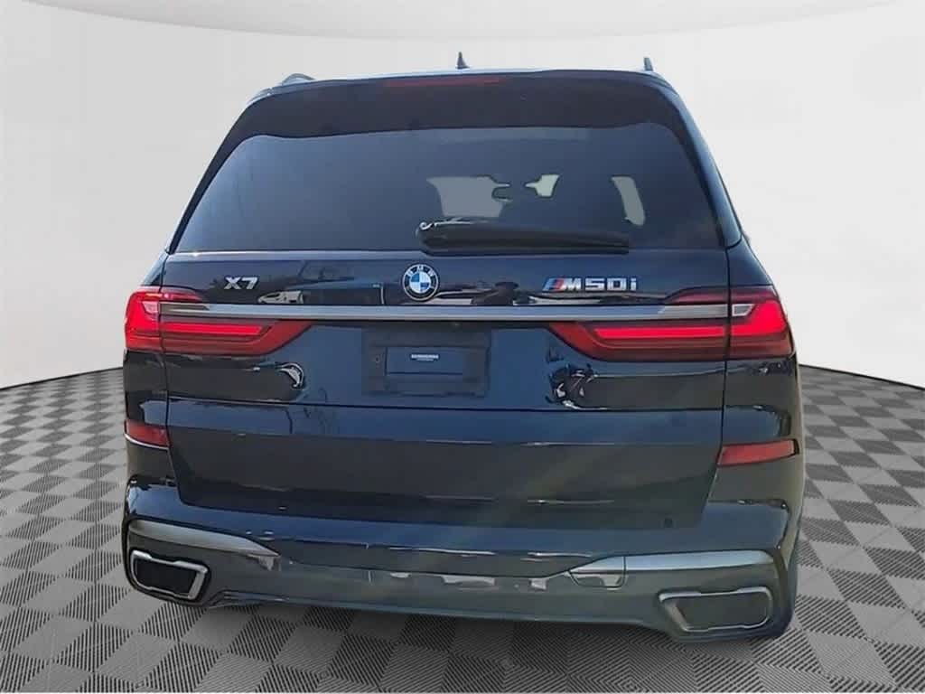 2021 BMW X7 M50i 7