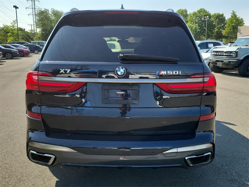 2021 BMW X7 M50i 22